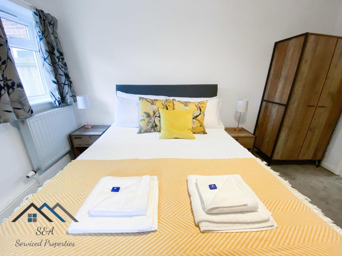Arbury Manor - Self Catering - Self Check In - All En-suite - Off Road Parking - Superfast Wifi Wisma tamu Cambridge (Cambridgeshire)